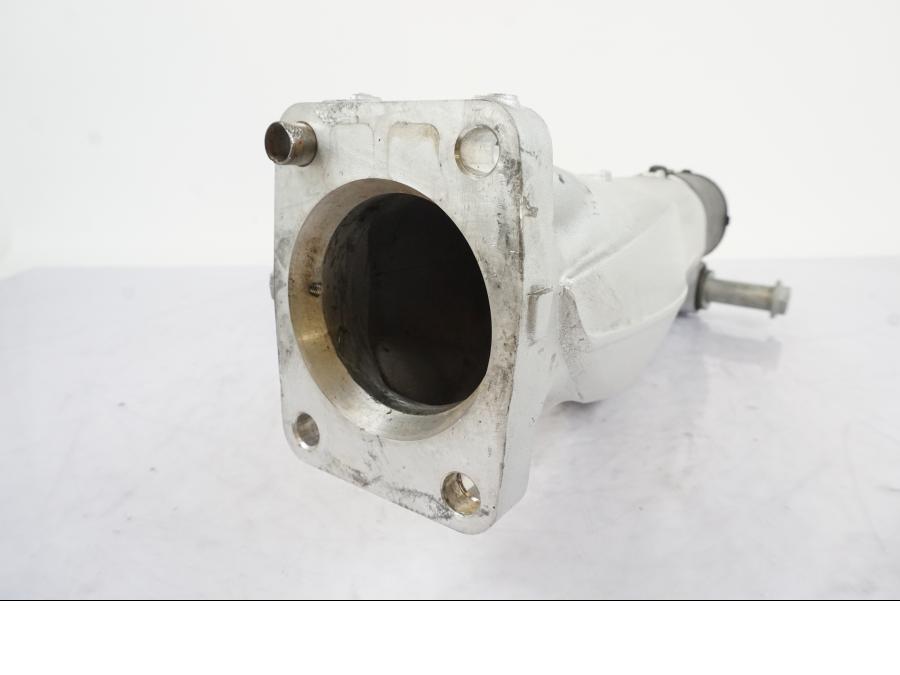 Snett nerifrån på Sving från en Honda VFR 1200 -2010 motorcykel.