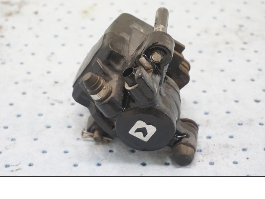 Framsidan på Bromsok från en KTM 125 Duke -2017 motorcykel.