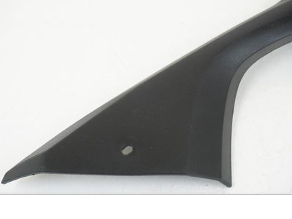 Höger sida på Instrumentpanelkåpa från en Kawasaki ER-6F -2016 motorcykel.