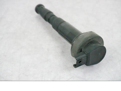 Baksidan på Tändspole från en BMW K 1200 S -2005 motorcykel.