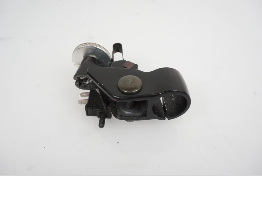 Baksidan på Kopplingsklo från en Yamaha YZF R6 -2006 motorcykel.