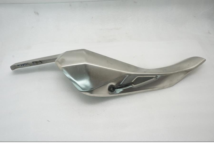 Framsidan på Värmeskydd från en Kawasaki Z 400 -2020 motorcykel.