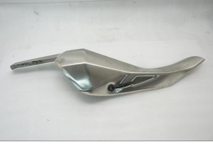 Framsidan på Värmeskydd från en Kawasaki Z 400 -2020 motorcykel.