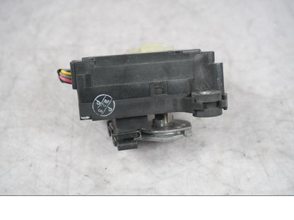 Baksidan på Avgasspjällmotor från en Kawasaki ZX-10R -2008 motorcykel.