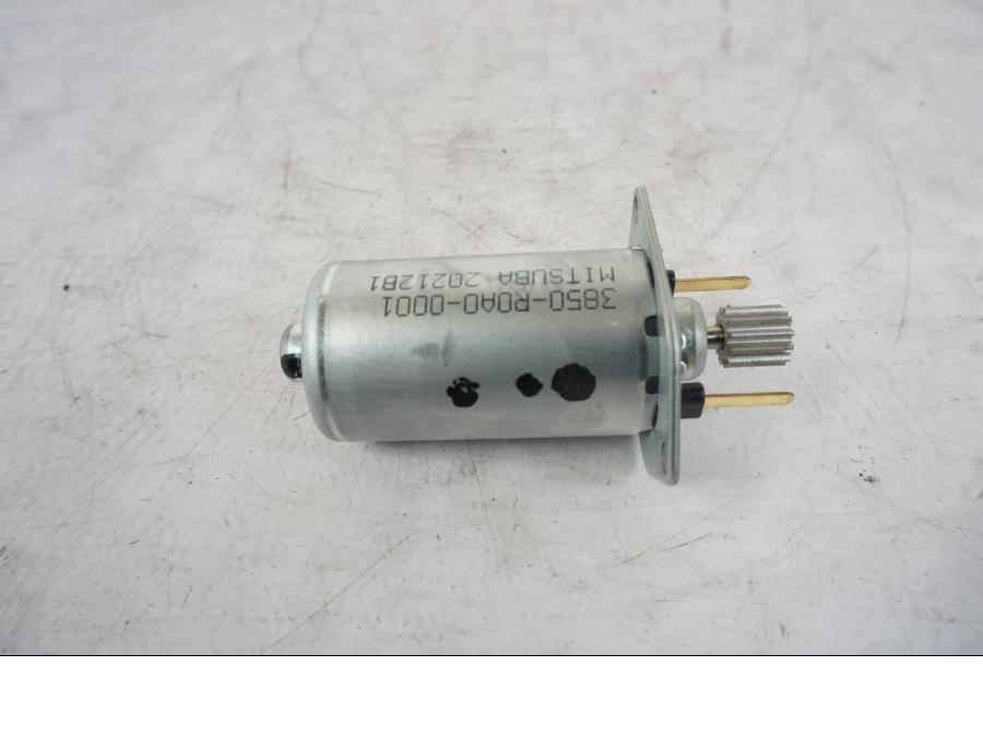 Höger sida på Spjällhusmotor från en KTM 1290 Super Duke R -2021 motorcykel.