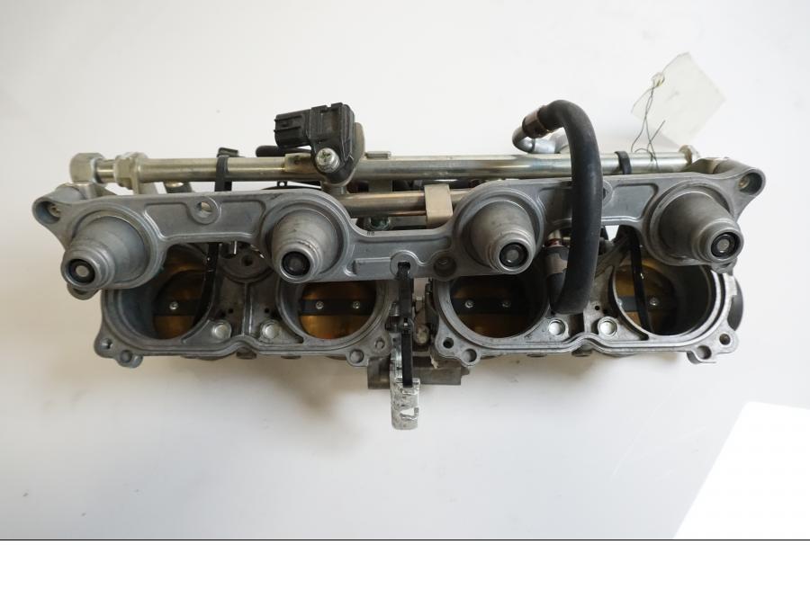 Baksidan på Spjällhus från en Honda CBR 1000 RR -2007 motorcykel.