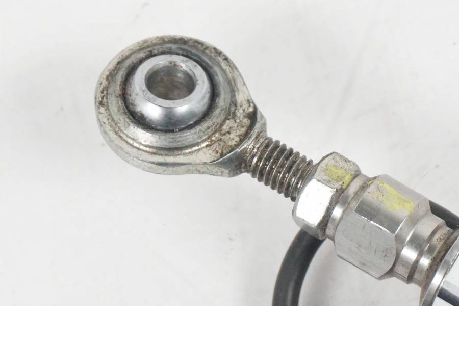 Vänster sida på Quickshift från en MV Agusta Dragster -2014 motorcykel.