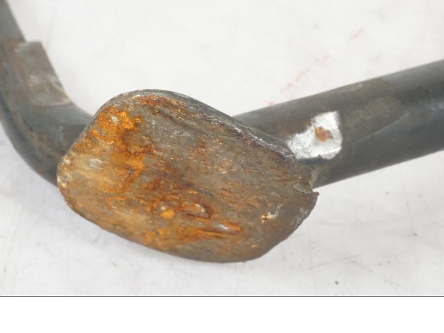 Baksidan på Sidostöd från en BMW K 1100 LT -1999 motorcykel.