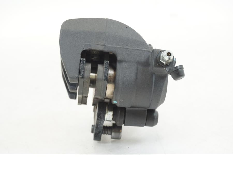 Vänster sida på Bromsok från en Kawasaki NINJA 400 -2020 motorcykel.