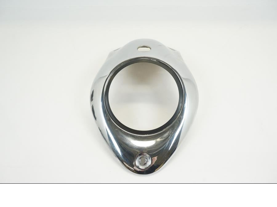 Framsidan på Bensintankkonsoll från en Yamaha XVZ 1300 -1997 motorcykel.