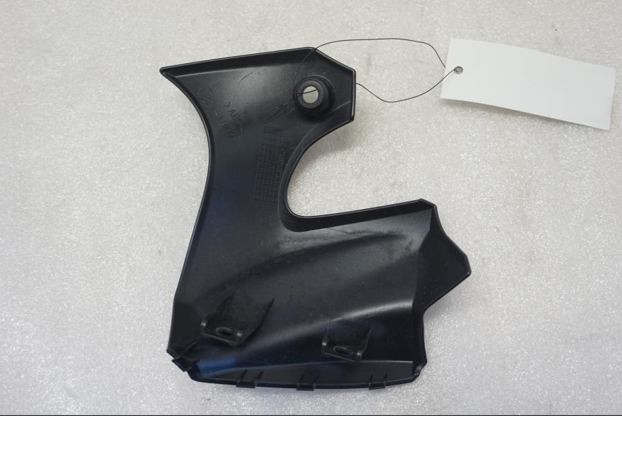 Baksidan på Toppkåpa från en Suzuki SV 650 -2016 motorcykel.