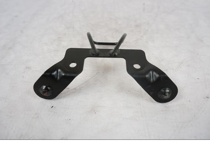 Framsidan på Strålkastarfäste från en Kawasaki Z 800 -2014 motorcykel.