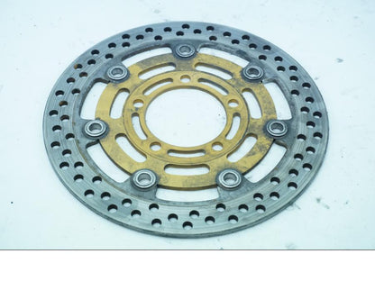 Baksidan på Bromsskiva från en Kawasaki ZX-6R -2004 motorcykel.