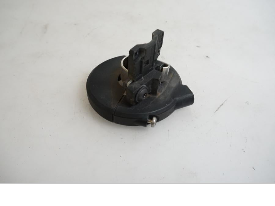 Framsidan på Gasklo från en BMW K 1200 S -2007 motorcykel.