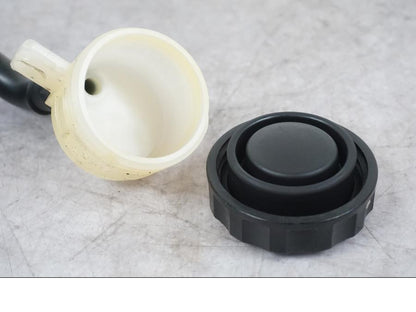 Extrabild3 på Bromsvätskebehållare från en Kawasaki ZX-6R -2006 motorcykel.