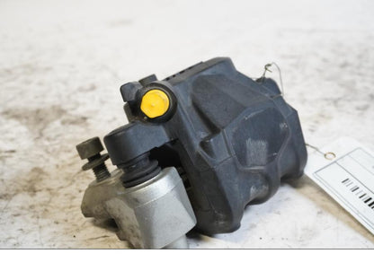 Baksidan på Bromsok från en BMW R 1200 R -2007 motorcykel.