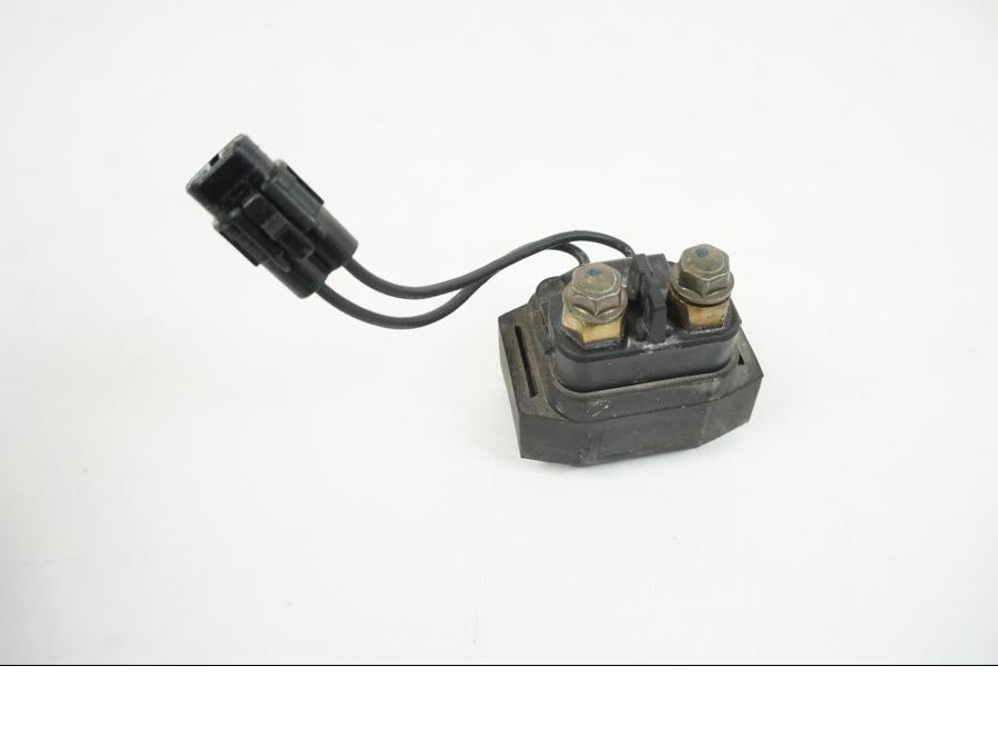 Höger sida på Startrelä från en Yamaha XJR 1300 -2007 motorcykel.