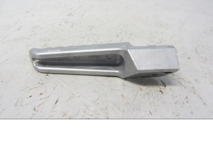 Baksidan på Fotpinne från en Kawasaki ZZ-R 1400 -2016 motorcykel.