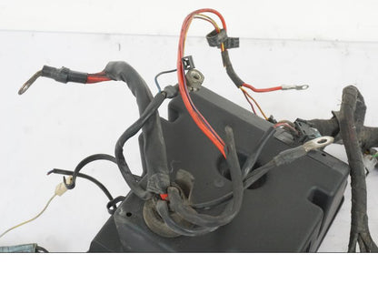 Snett nerifrån på Kabelstam från en BMW K 1100 LT -1999 motorcykel.