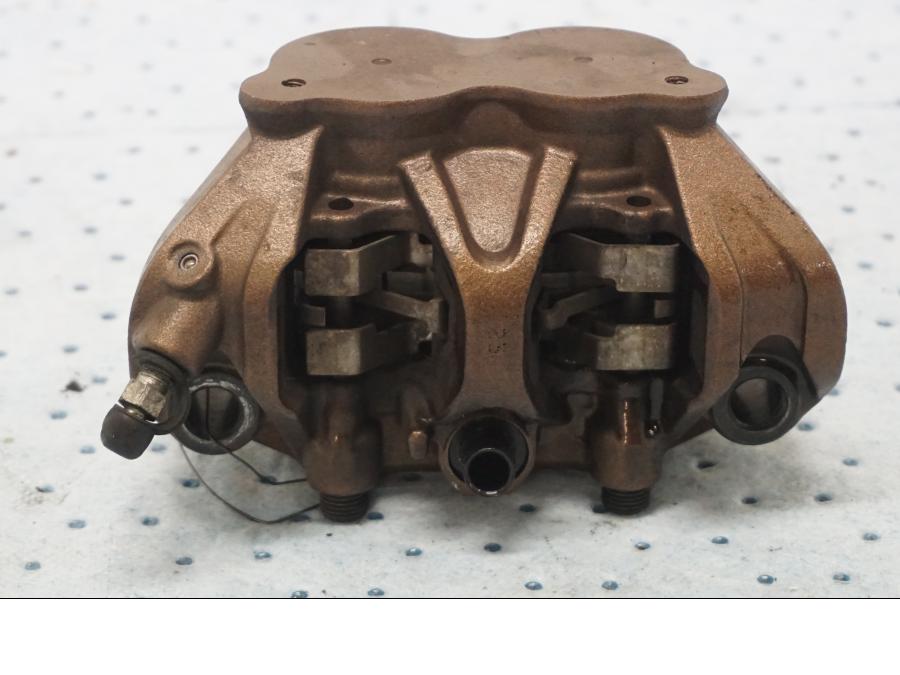 Vänster sida på Bromsok från en Honda CBR 1000 RR -2011 motorcykel.