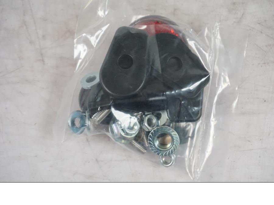 Extrabild2 på Skylthållare från en Kawasaki Z650 -2017 motorcykel.