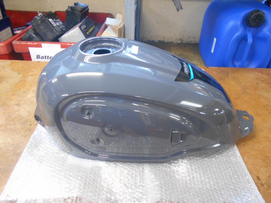 Baksidan på Bensintank från en Ducati Scrambler 1100 -2018 motorcykel.