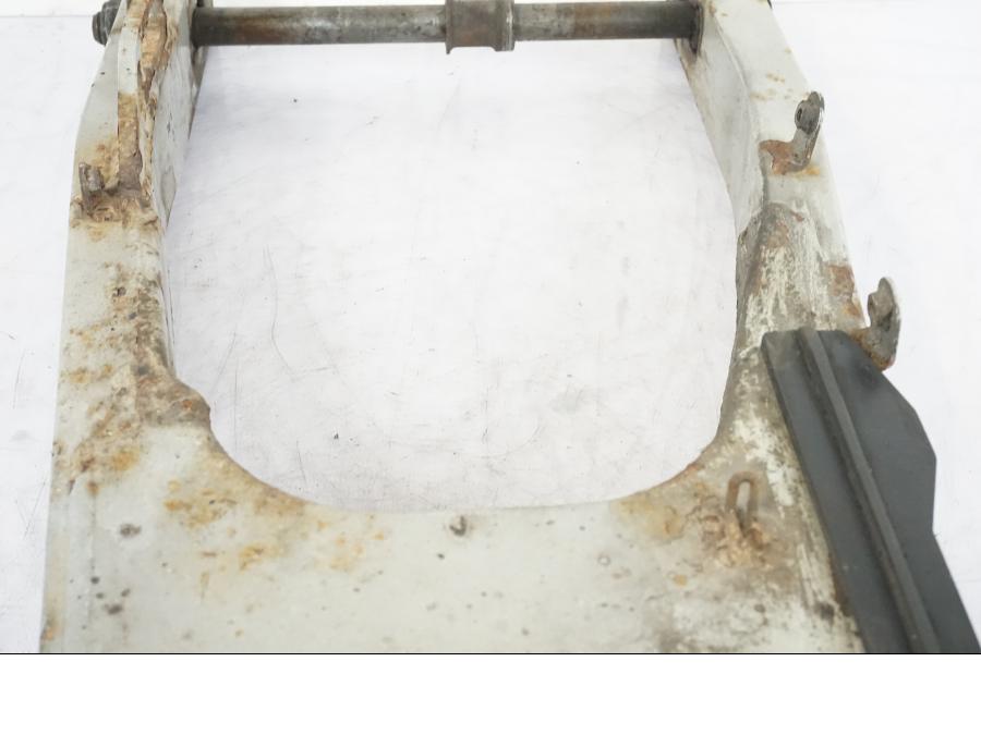 Vänster sida på Sving från en Honda CBR 1000 F -1989 motorcykel.