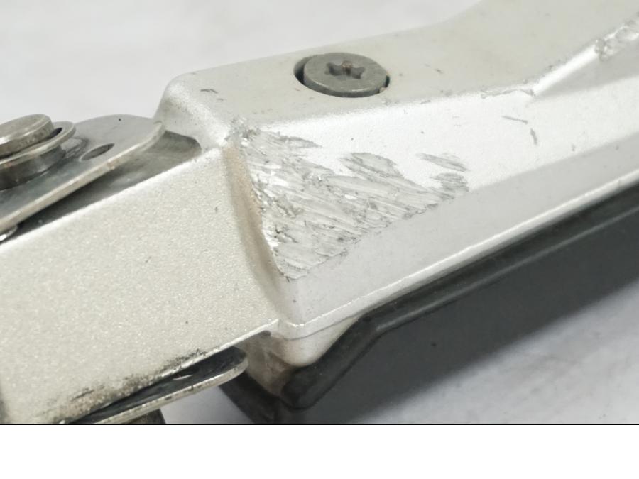 Snett uppifrån på Fotpinne från en BMW R 1200 R -2007 motorcykel.