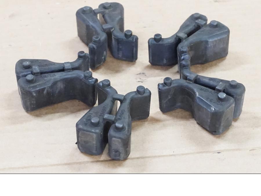 Framsidan på Ryckutjämnare från en Suzuki GSX-R 750 -2009 motorcykel.