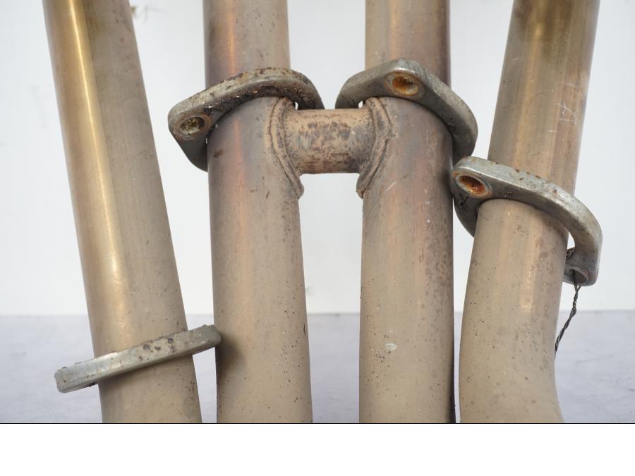 Extrabild1 på Avgassystem från en Yamaha XJ 6 -2012 motorcykel.