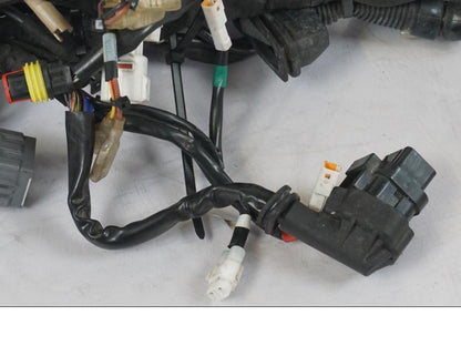 Extrabild2 på Kabelstam från en KTM 1290 Super Duke R -2018 motorcykel.