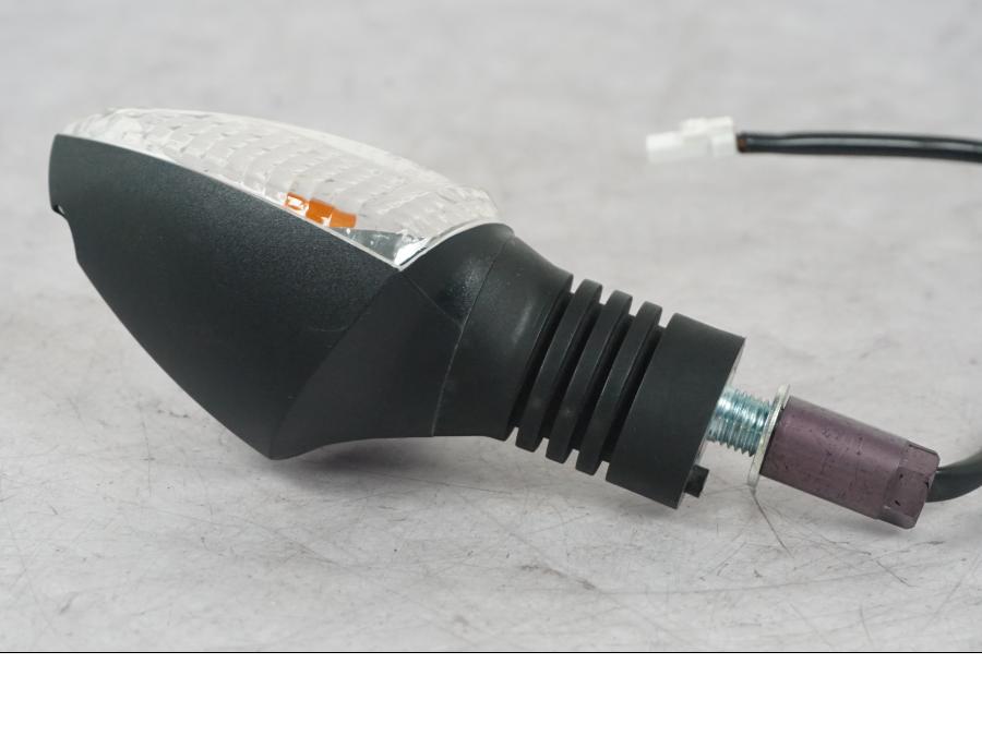 Vänster sida på Blinkers från en KTM 690 SM R -2009 motorcykel.