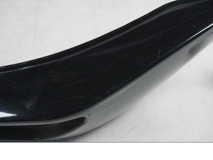 Snett uppifrån på Bakvinge från en Kawasaki ER-6N ABS -2010 motorcykel.