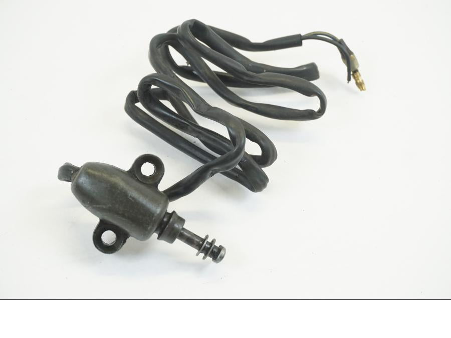 Framsidan på Sidostödsbrytare från en Yamaha FZR 1000 -1987 motorcykel.