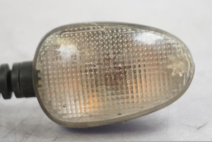 Vänster sida på Blinkers från en Triumph Tiger -2009 motorcykel.