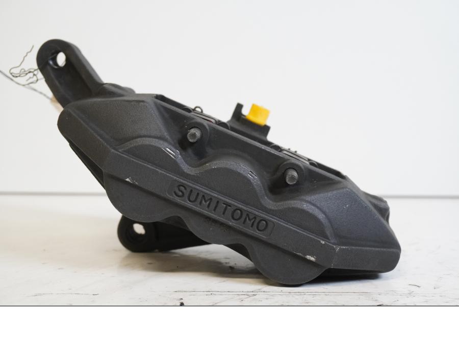 Framsidan på Bromsok från en Yamaha YZF 750 R -1994 motorcykel.