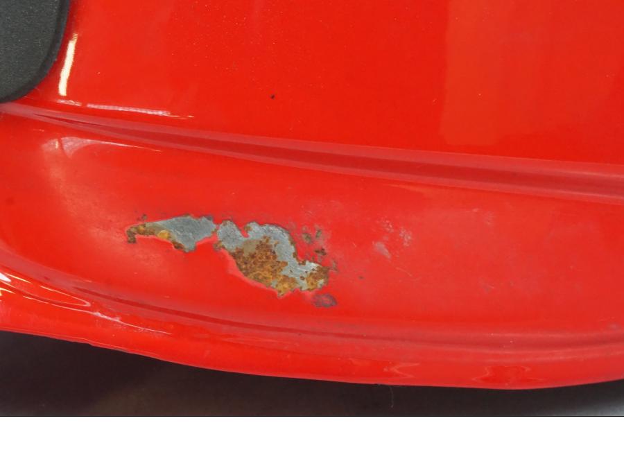 Extrabild4 på Bensintank från en Honda CBR 1000 F -1999 motorcykel.