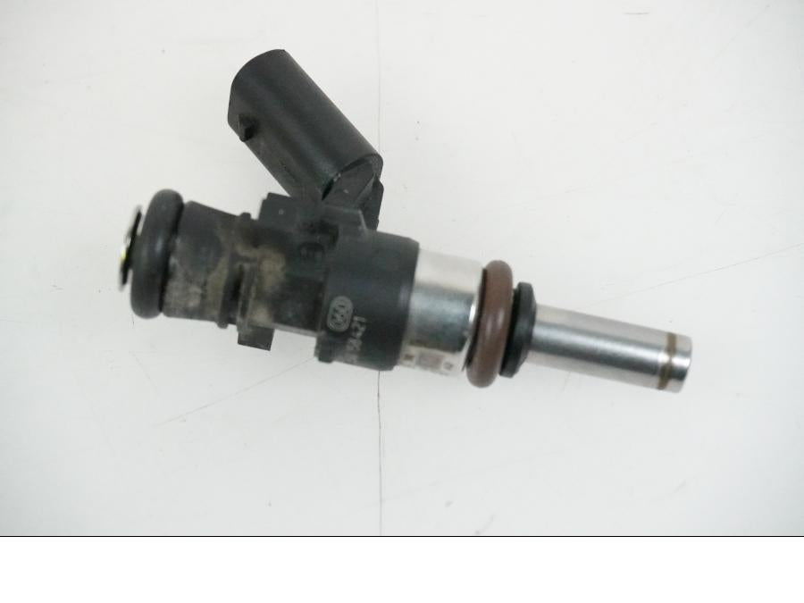 Framsidan på Spridare från en BMW R 1250 GSA -2021 motorcykel.