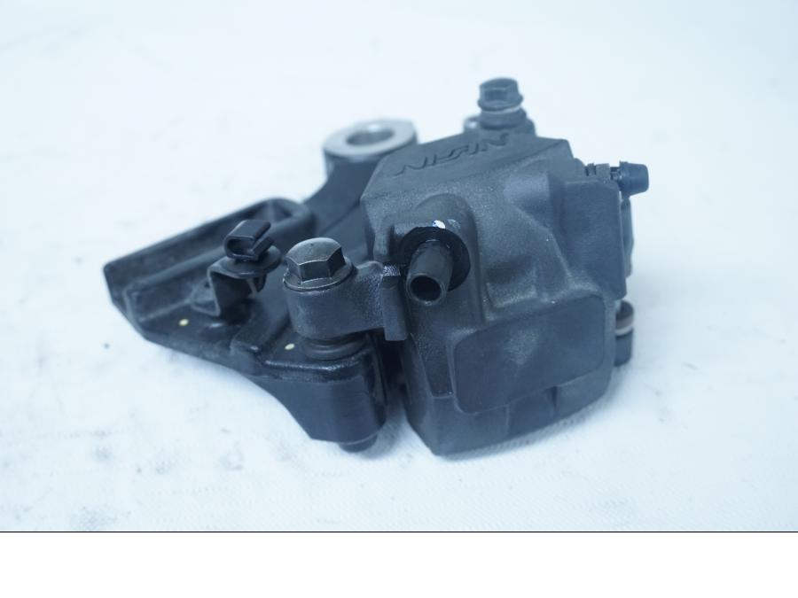 Vänster sida på Bromsok från en Kawasaki Ninja 650 -2018 motorcykel.