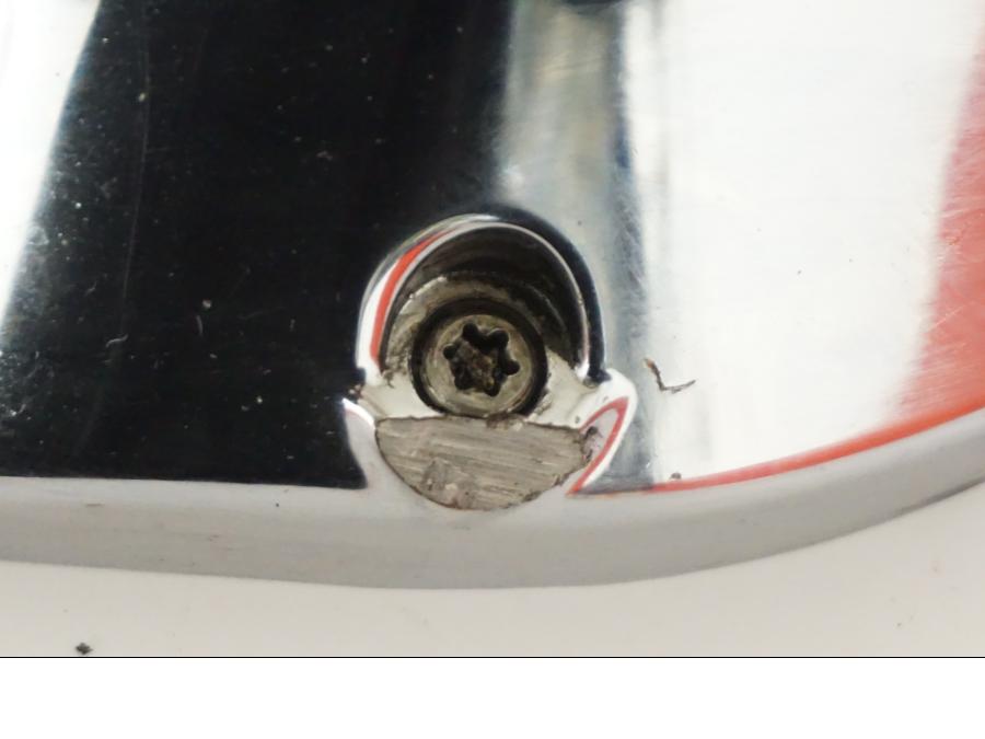 Snett uppifrån på Transmissionskåpa från en H-D Electra Glide FLHT -2003 motorcykel.