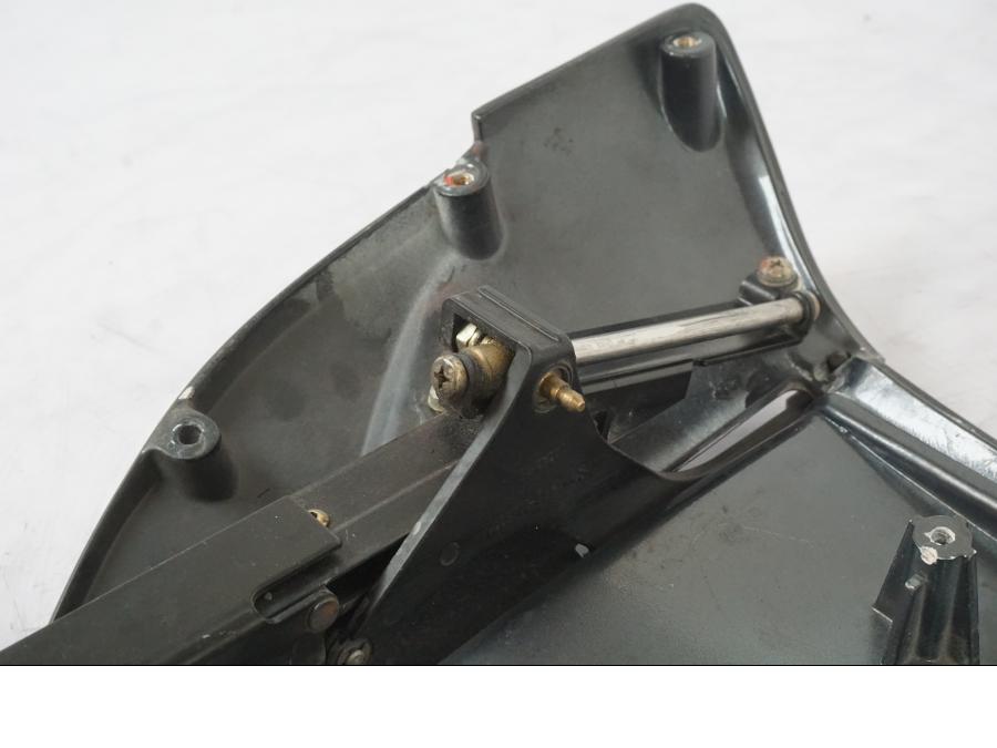 Extrabild5 på Vindrutemotor från en BMW K 1100 LT -1999 motorcykel.