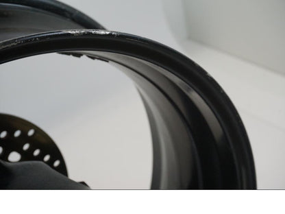 Extrabild1 på Fälg från en Suzuki SV 650 -2005 motorcykel.