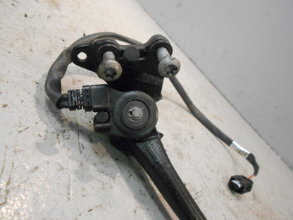 Baksidan på Sidostöd från en BMW K 1300 R -2009 motorcykel.