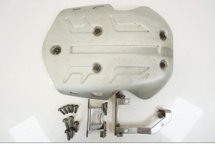 Framsidan på Hasplåt från en BMW R 1250 GS -2019 motorcykel.