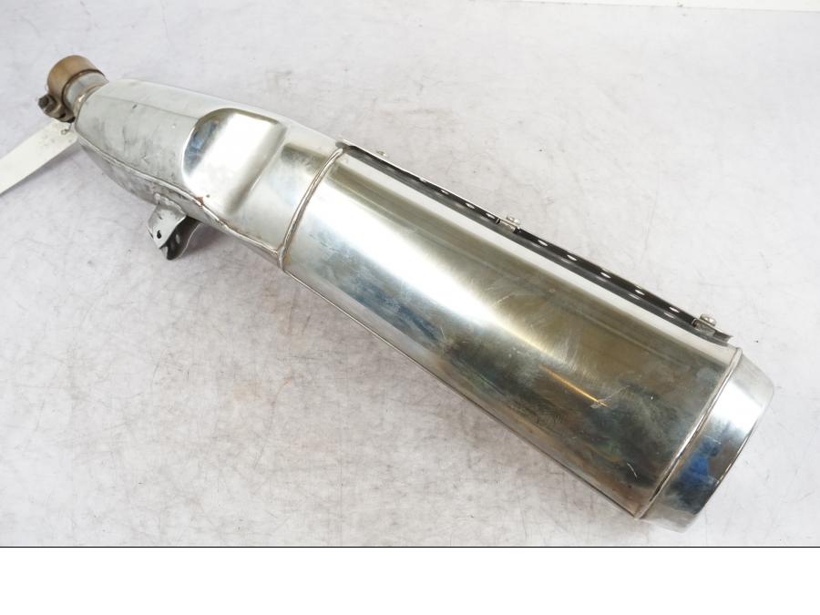 Höger sida på Ljuddämpare från en BMW K 75 -1992 motorcykel.