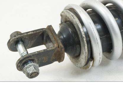 Baksidan på Stötdämpare från en Yamaha XSR 700 -2016 motorcykel.