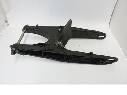 Baksidan på Sving från en KTM 690 Duke -2016 motorcykel.