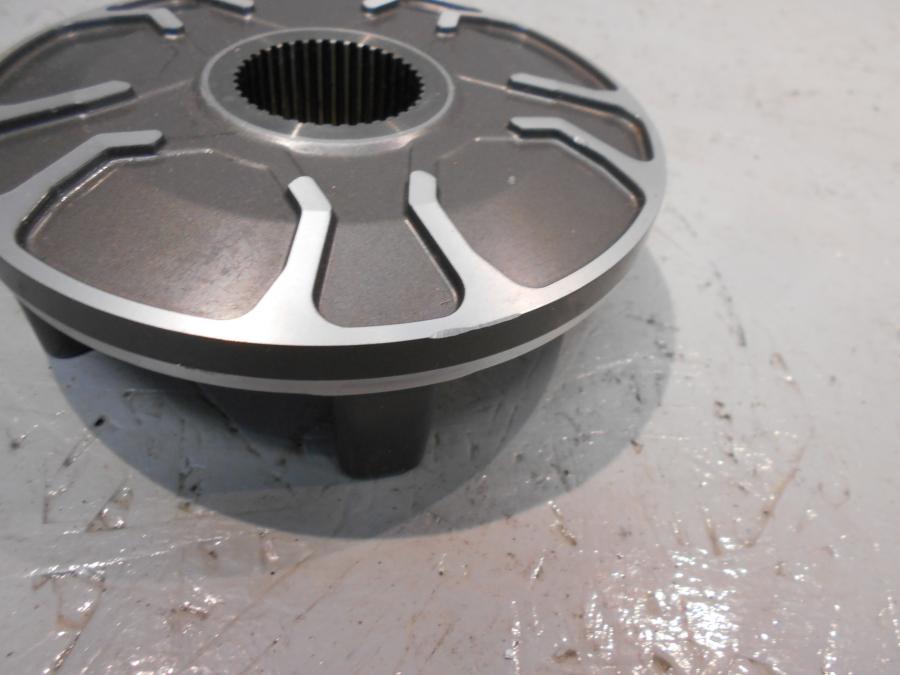 Snett uppifrån på Drevfäste från en Kawasaki Ninja H2 -2018 motorcykel.