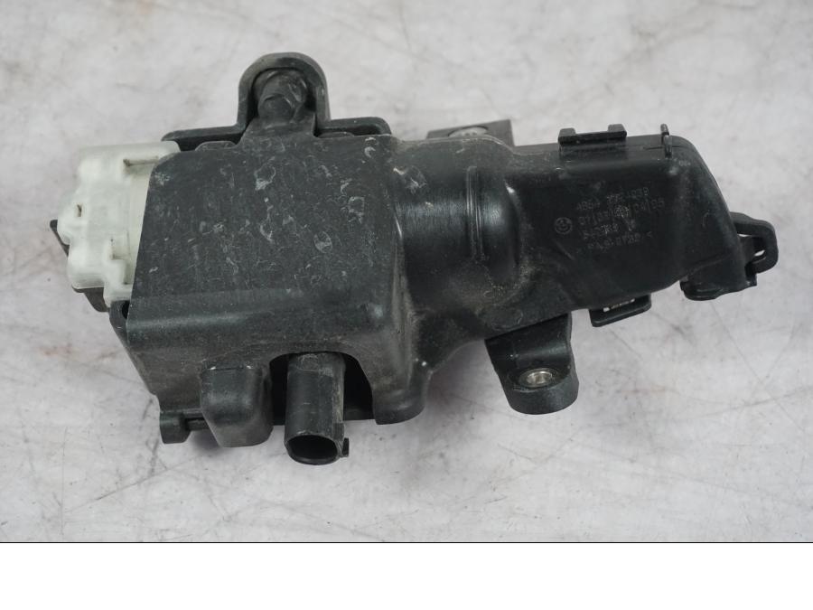 Framsidan på Lås från en BMW K 1600 GTL -2015 motorcykel.