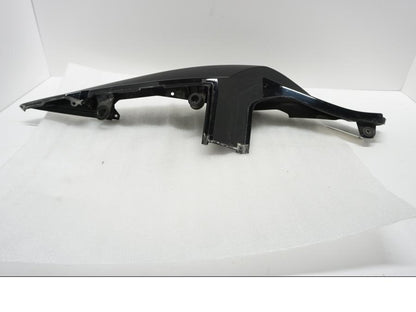 Baksidan på Bakvinge från en Suzuki SV 1000 -2007 motorcykel.